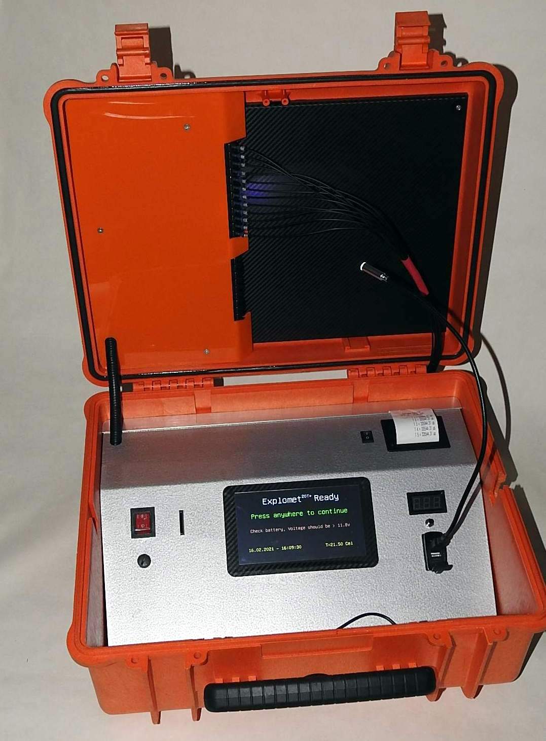 High Capacity transport case for V.O.D and delay measurement