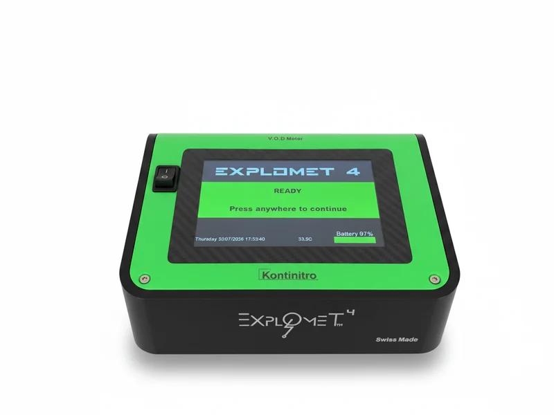 Frontblende des Explomet™ 4 und Einfassung aus Kohlefaser